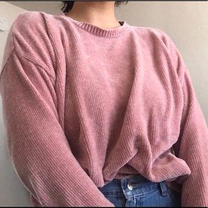 baby pink sweater 🌸